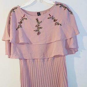 New women’s 1x dress